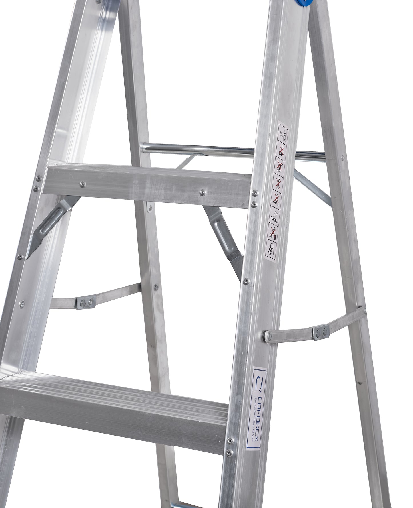 ESCALERA EN ALUMINIO 4 PASOS - 3 PELDAÑOS